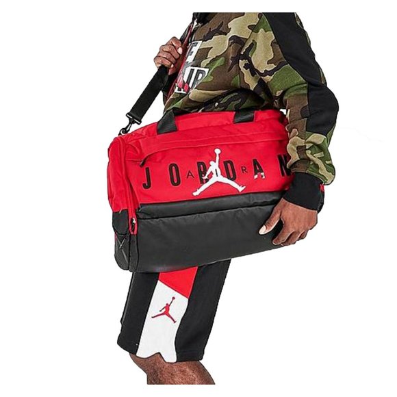 Jordan Other - NIKE  Velocity Duffle Bag JUMPMAN AIR JORDAN DUFFEL-NWT RED